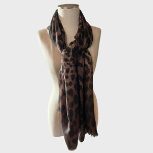 Kendall & James Leopard Print Viscose Scarf NWT